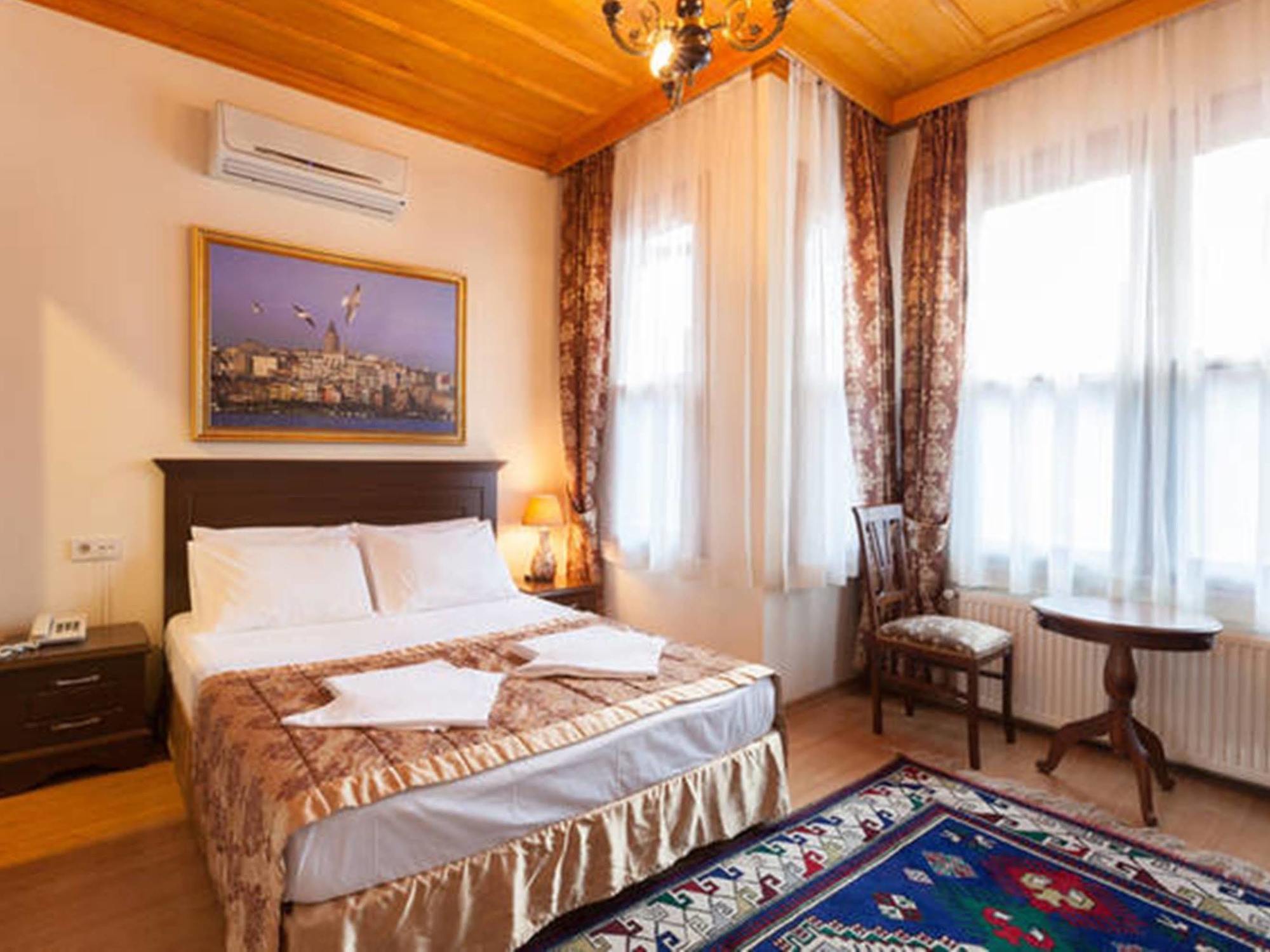 Emirhan Inn Hotel, Sultanahmet Istanbul Bagian luar foto